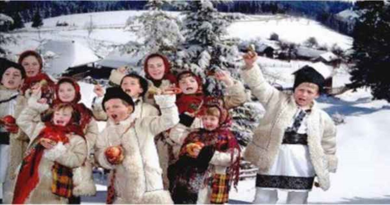 copii in Moldova cu plugusorul