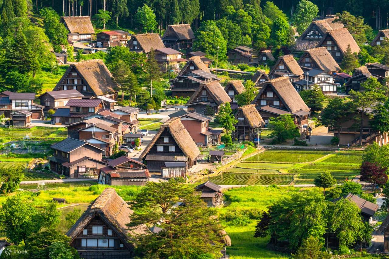  Shirakawa-go Japonia