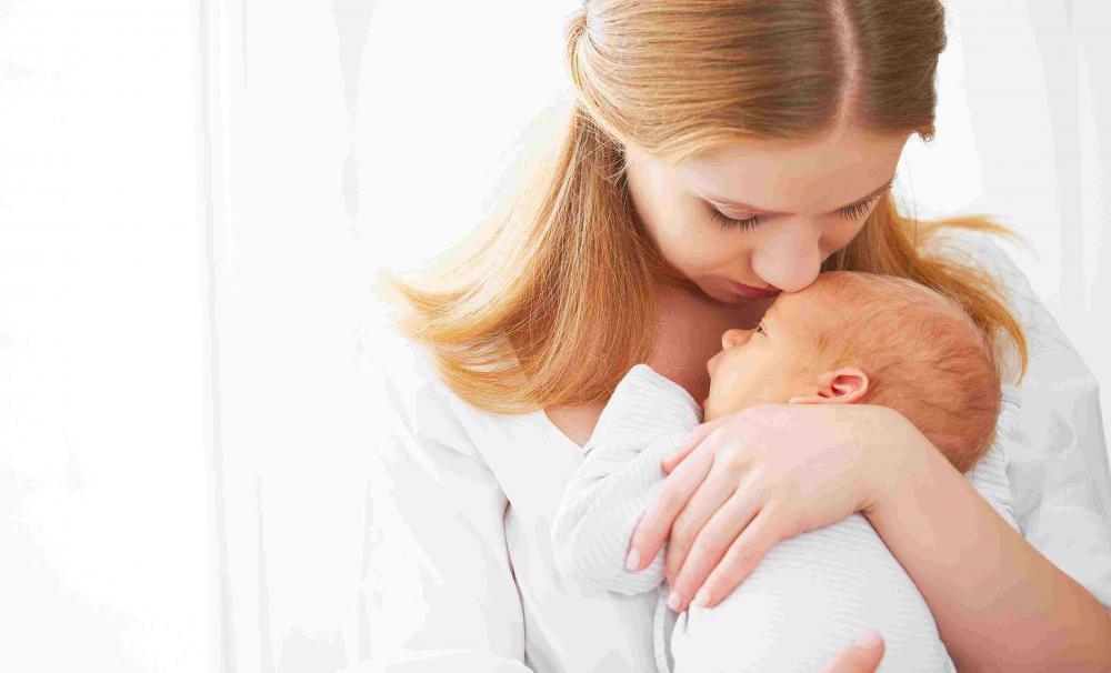 Sfaturi Esentiale pentru Noile Mamici