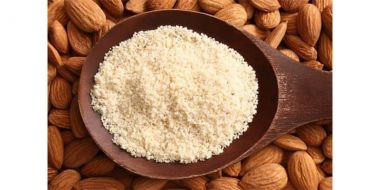 obtinere faina de migdale