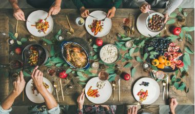 masa de craciun, vedere de sus