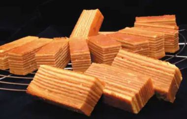 prajitura caramel cu foi de miere