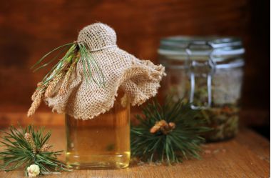 sucul de muguri de pin preparare si beneficii