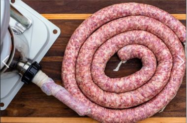 preparare carnati de casa