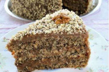 tort cu nuci si caramel