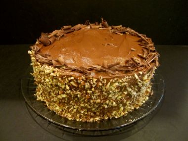 tort cu ciocolata si nuci